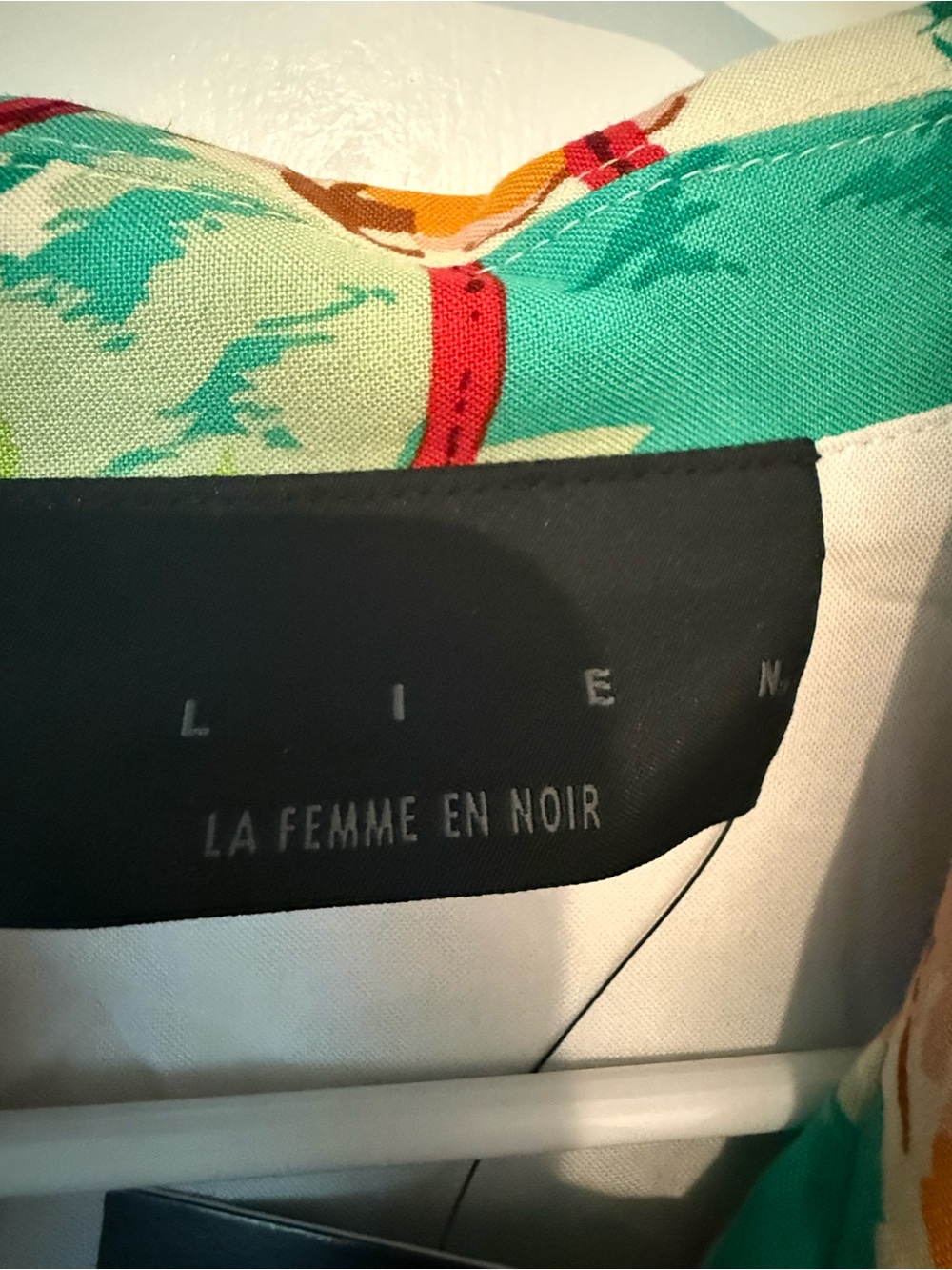 La Femme En Noir Micheline Pitt Alien Collab Hawaiian Pinup Shirt Dress NWT 2X - Picture 8 of 9